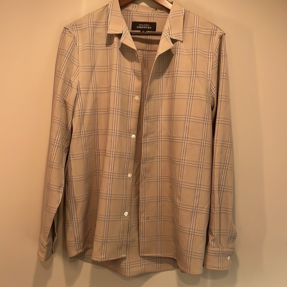 Unisex Shirt in M - Picture 3 of 4